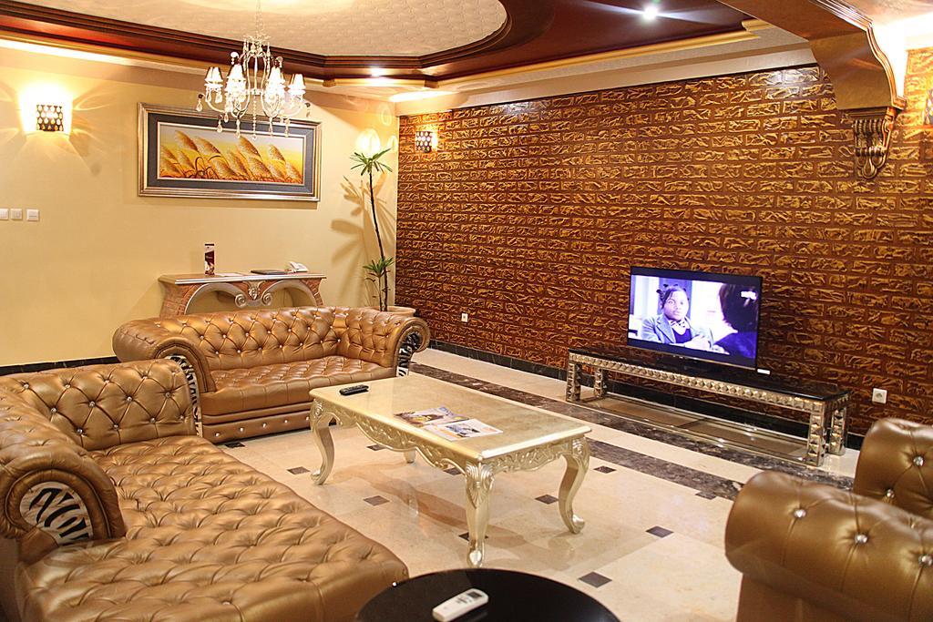 Beatrice Hotel Kinshasa Luaran gambar