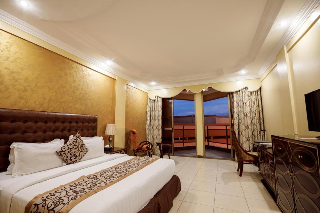 Beatrice Hotel Kinshasa Luaran gambar