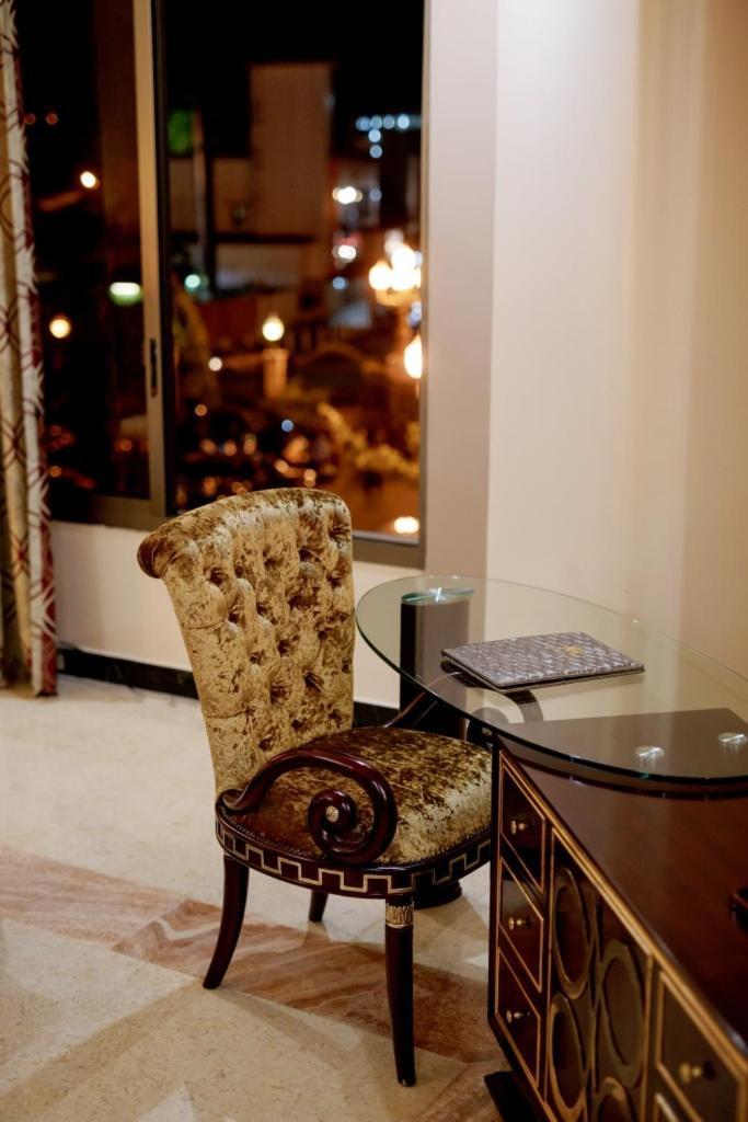 Beatrice Hotel Kinshasa Luaran gambar